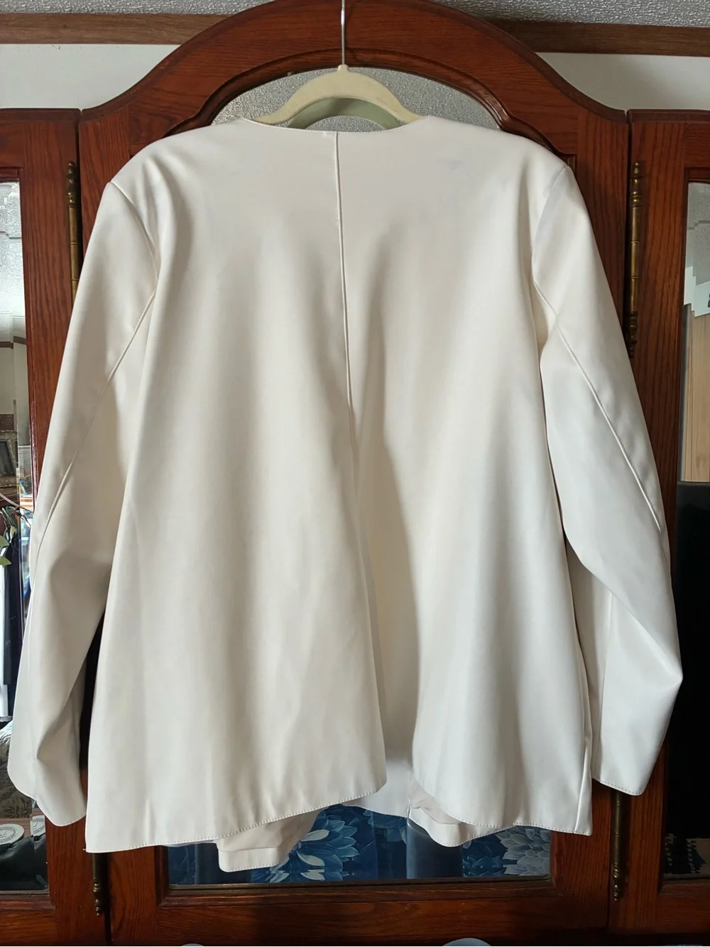 Susan Graver Cream Laser-Cut Zip Front Blazer